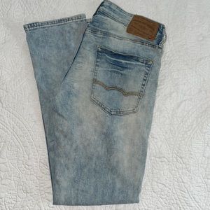 American Eagle Slim Straight Jeans